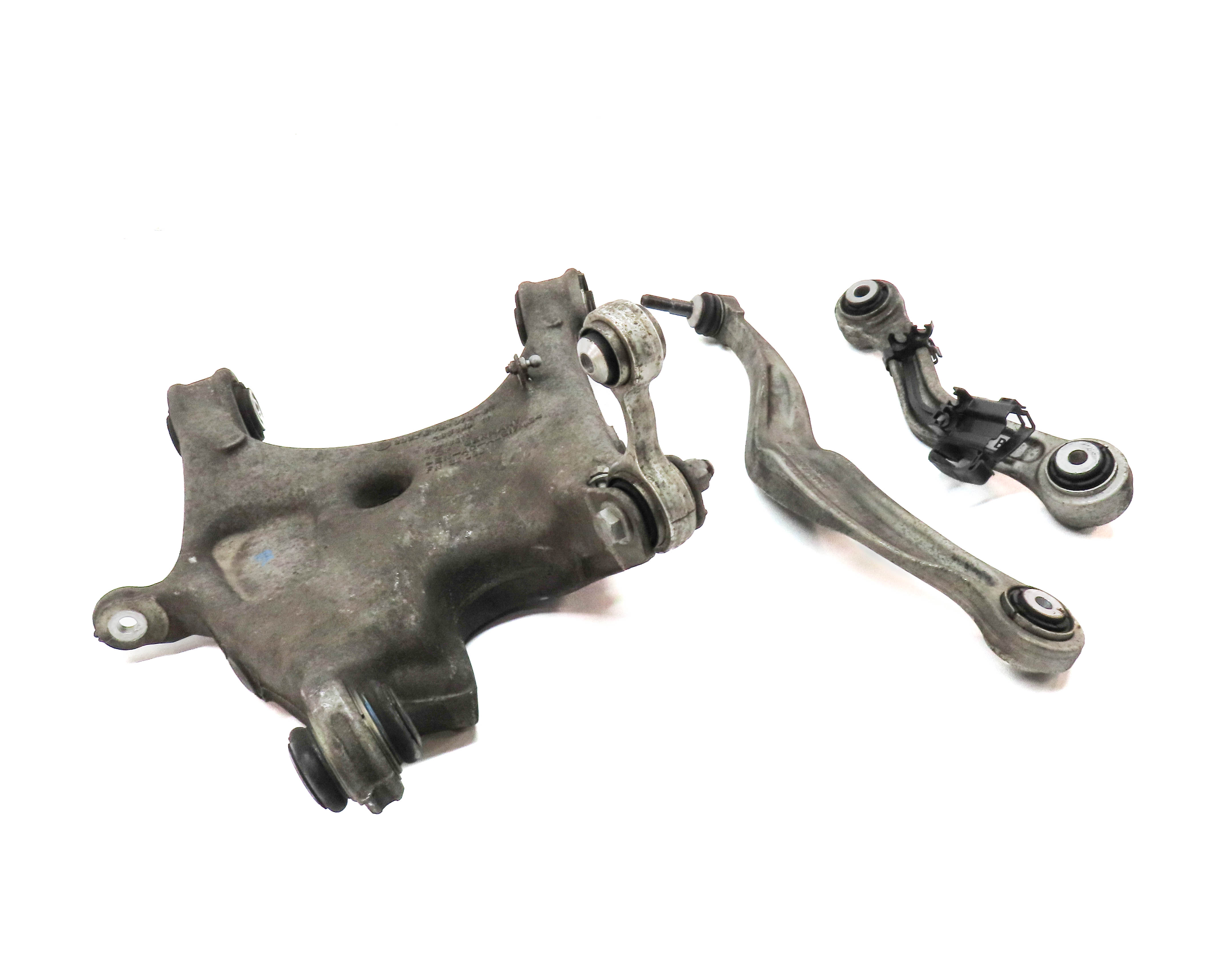 2010-2017 BMW 535iGT 550iGT (F07) RIGHT PASSENGER REAR CONTROL ARM SET-4 — exact item pictured